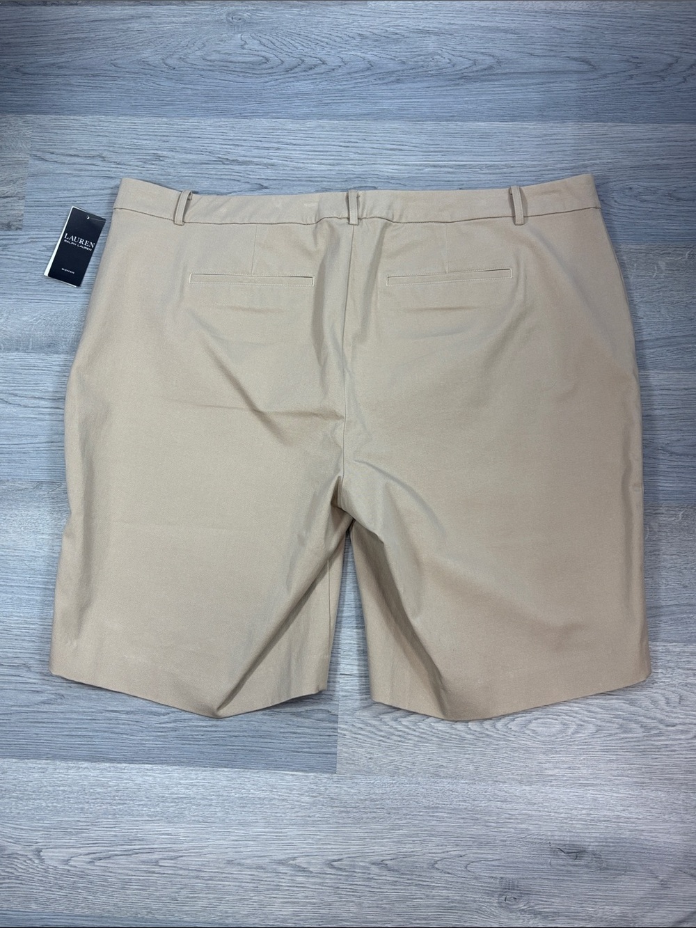 Lauren Ralph Lauren Tan Bermuda Shorts - size 22W NWT - Picture 2 of 4